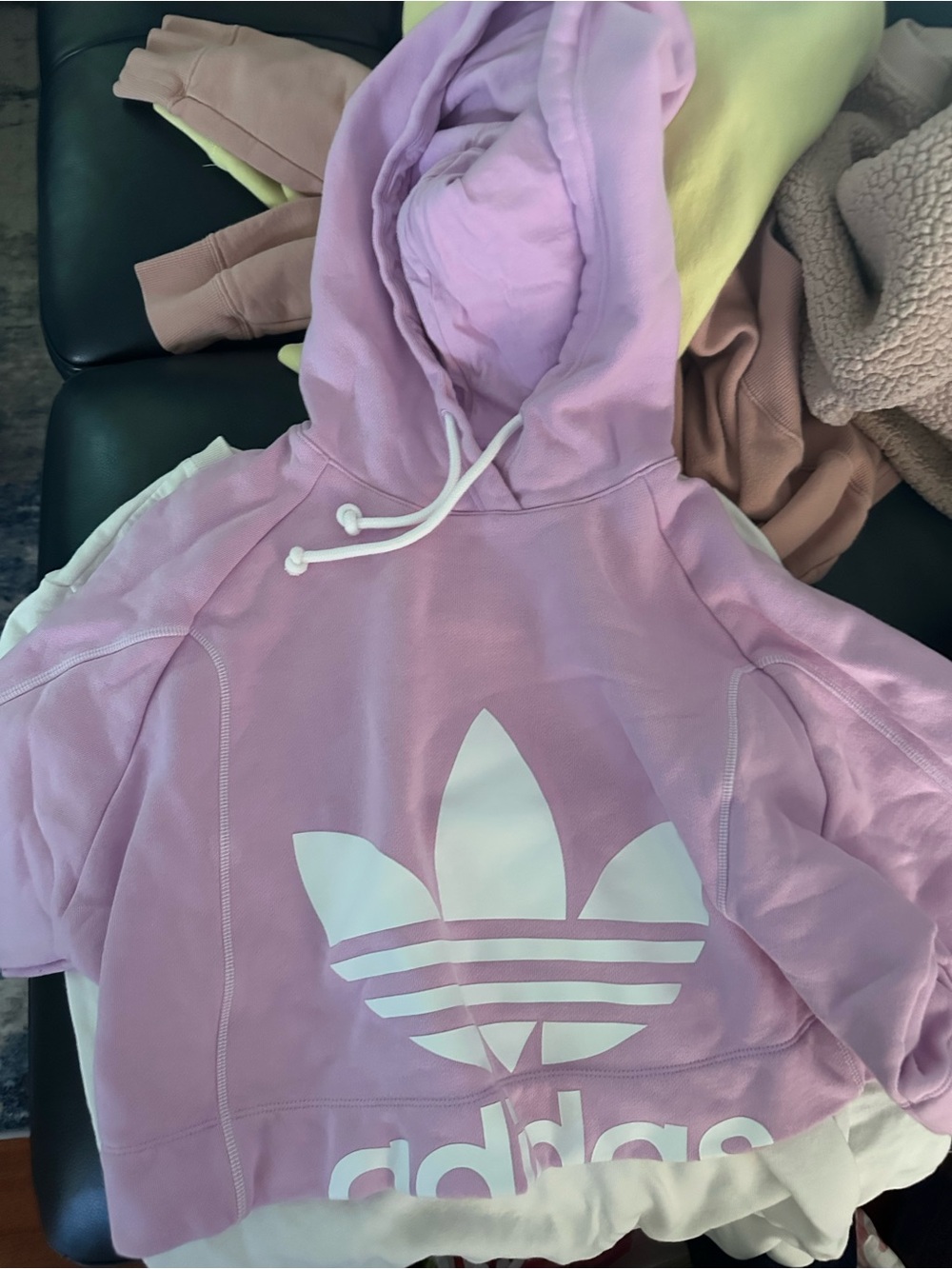 Women adidas top XS